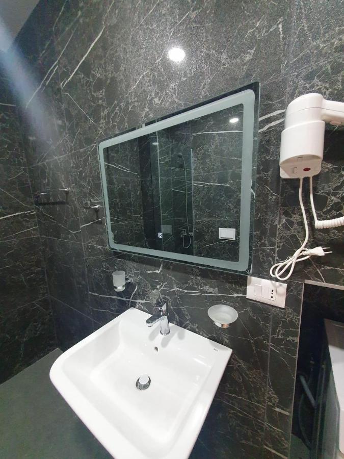 #New Luxury Apartment Tiran Dış mekan fotoğraf