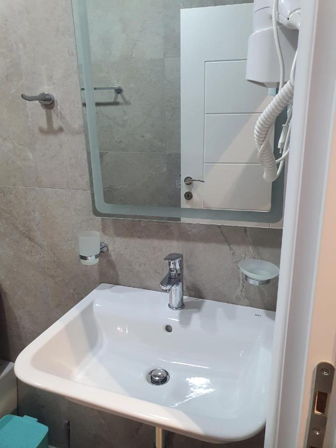 #New Luxury Apartment Tiran Dış mekan fotoğraf
